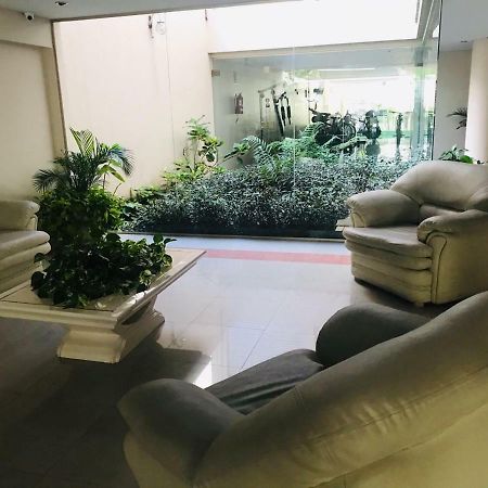 Confortable Departamento. Excelente Ubicacion Buenos Aires Buitenkant foto