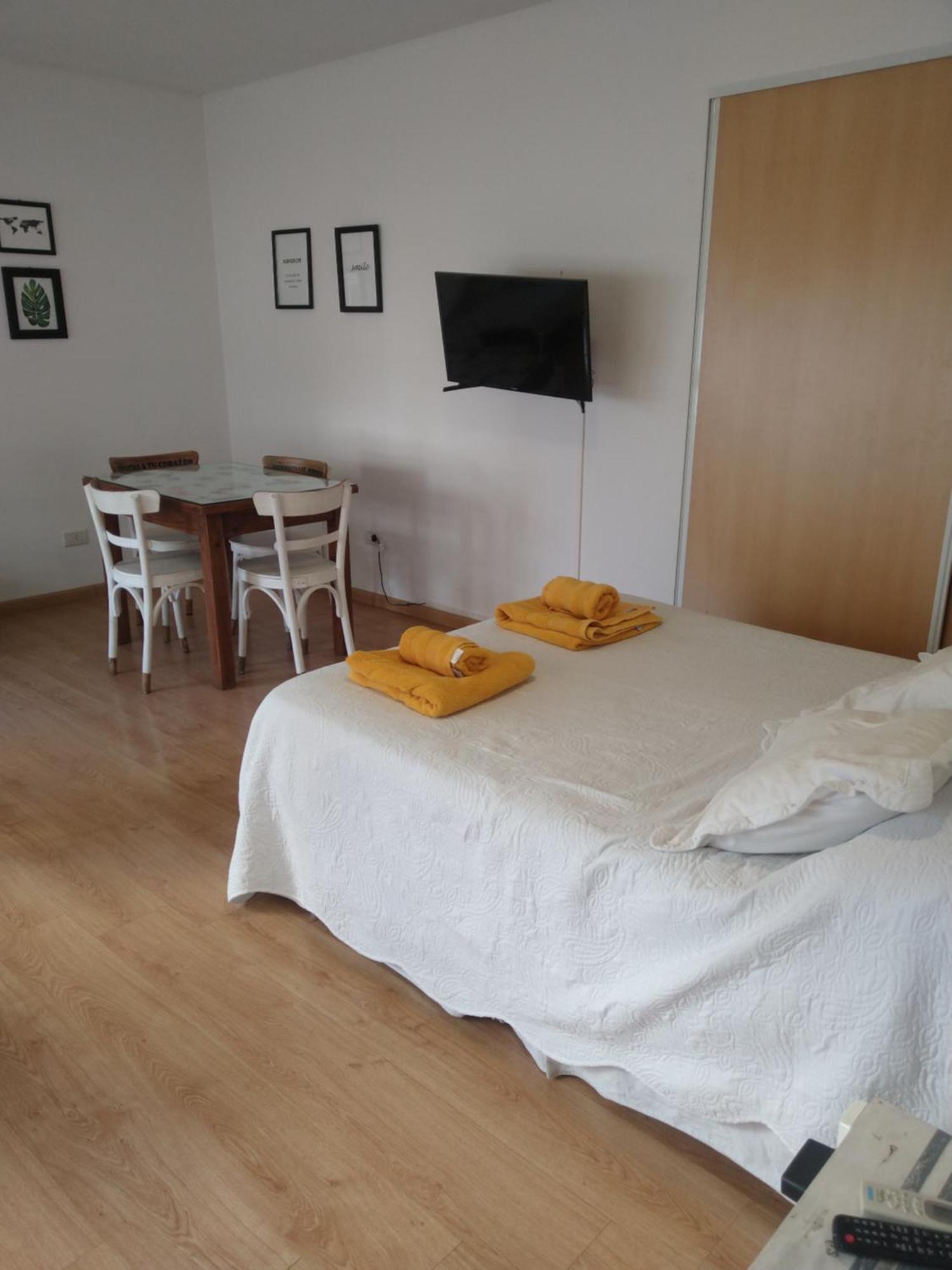 Confortable Departamento. Excelente Ubicacion Buenos Aires Buitenkant foto